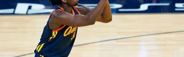 九游娱乐比分网-替补出战贡献生涯新高 怀斯曼高效表现让科尔欣喜