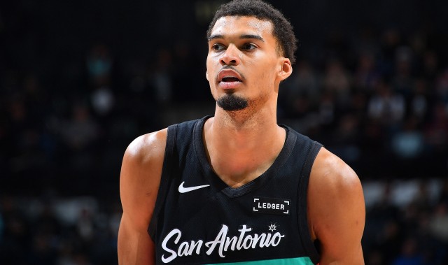 九游娱乐入口-文班：我想湖人是全联盟换防最多的球队 他们也经常收缩协防