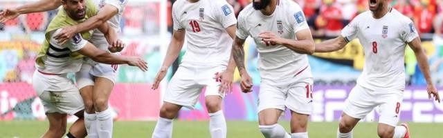 九游娱乐网页版-伊朗众将：共情与团结换来胜利，全数献给伊朗人民